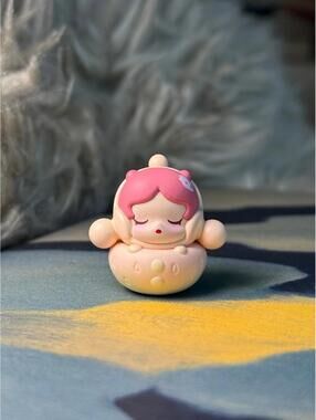 Pop Bean Strawberry Series - Skullpanda White Gem Strawberry